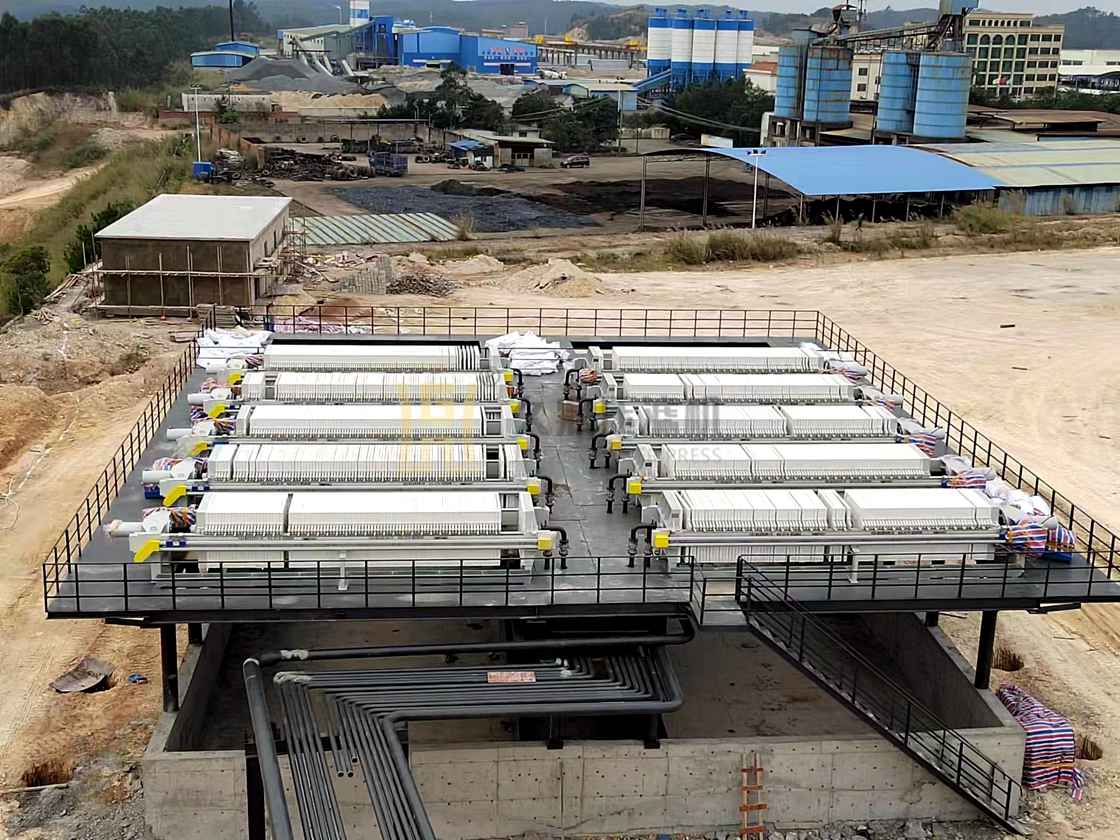 廣西南寧處理洗砂污水，使用250平方壓濾機(jī)10臺(tái) (2).jpg